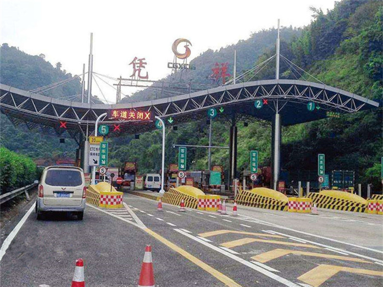 泊头收费站网架